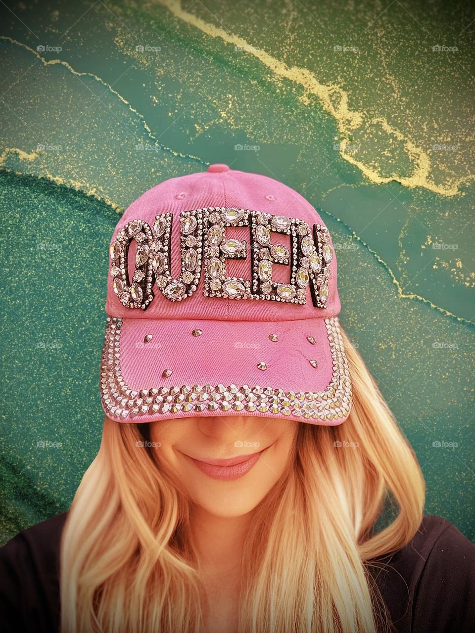 Green marble and woman.