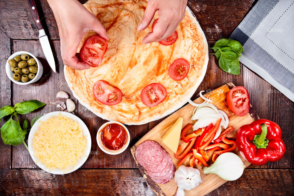 Making homemade pizza