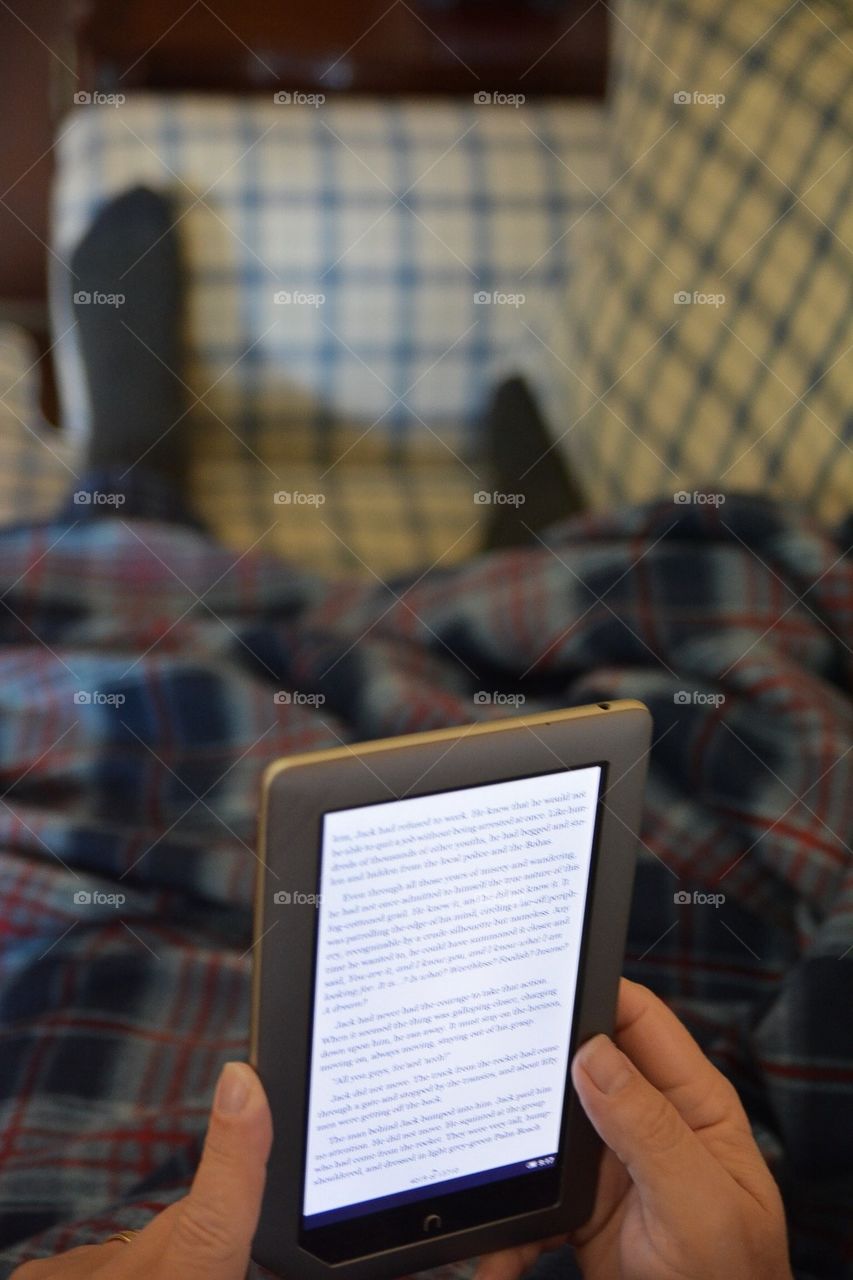 Reading e-book