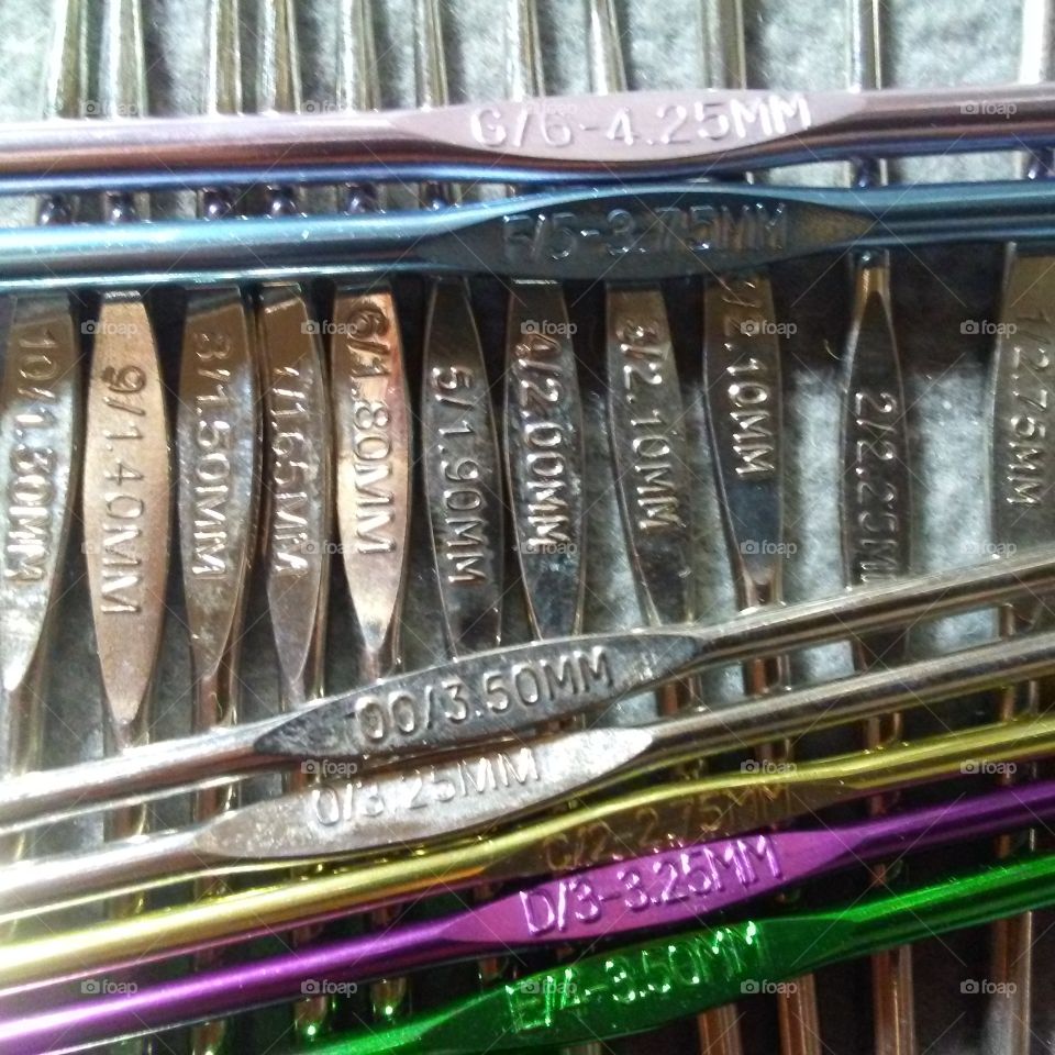 small sized crochet hooks