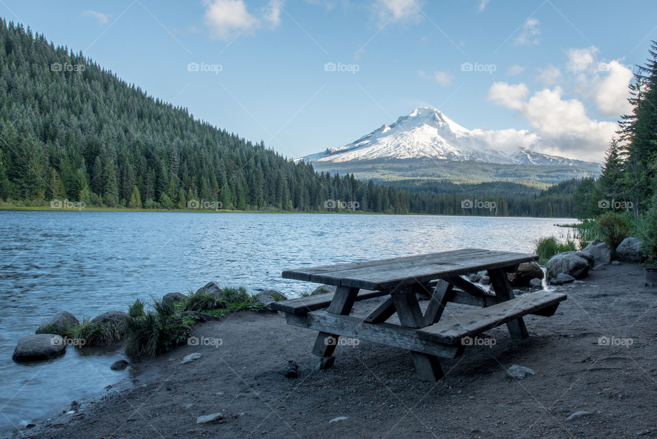 Picnic Table at Trillium Lake in Oregon 