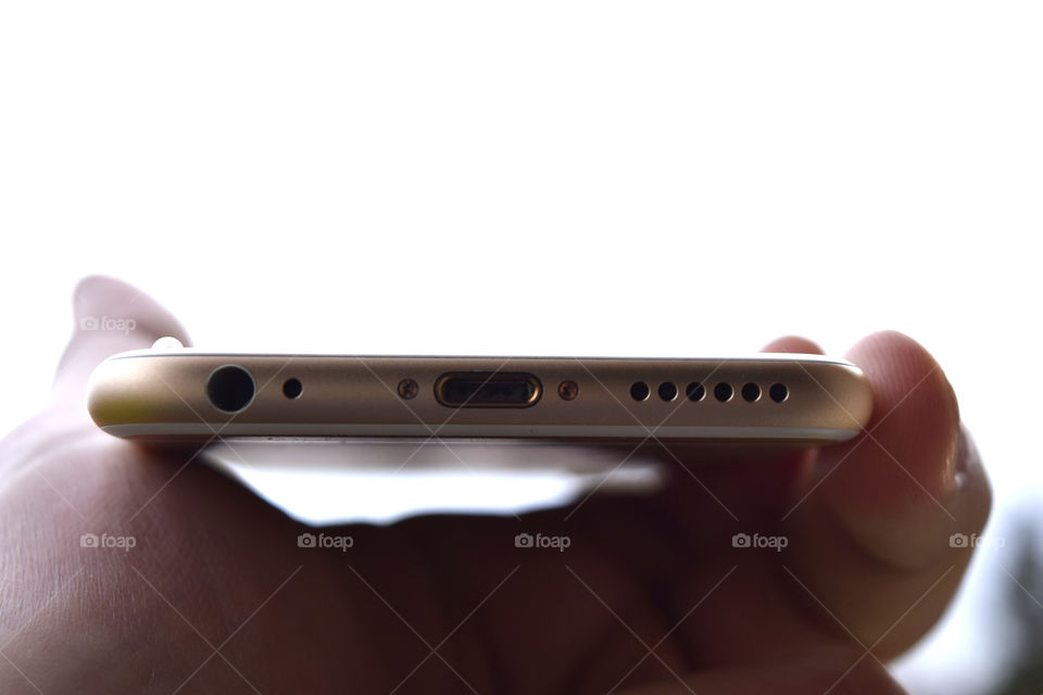 Iphone 6s From The Bottom 