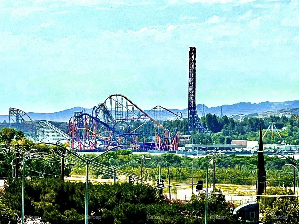 Magic Mountain 