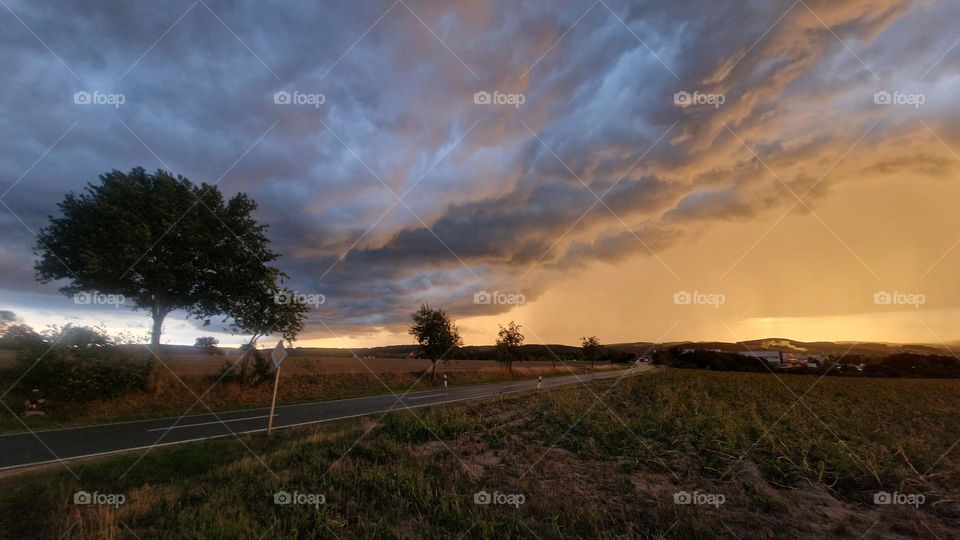 Cloudy sky.
The storm is coming.