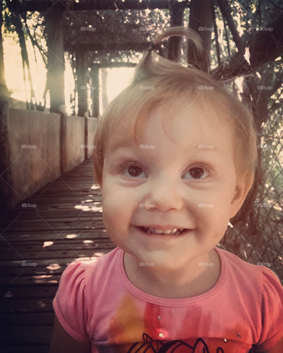 O doce #sorriso de quem vai passear no parque com o #papai!
💗
#PaiDeMeninas #Família #Felicidade #Amor