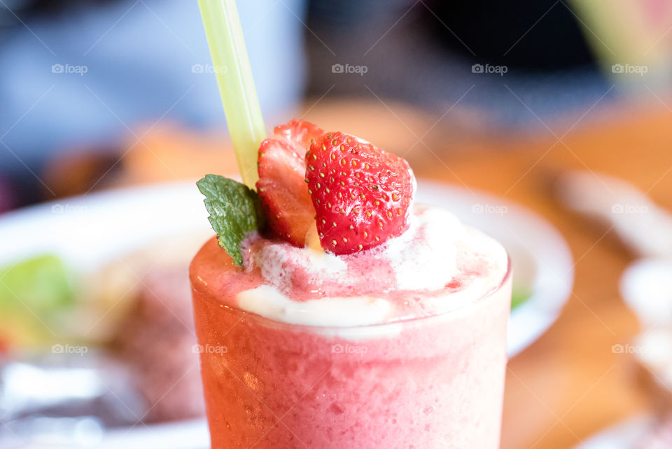 Strawberry yogurt smoothie