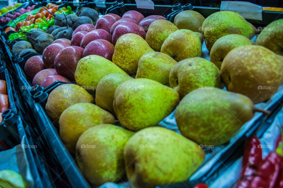Fresh fruits and vegetables at organic fair