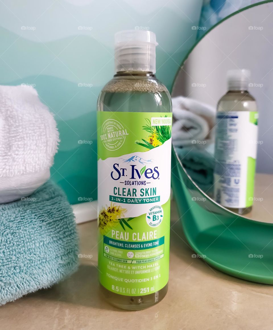 St. Ives Clear Skin daily toner