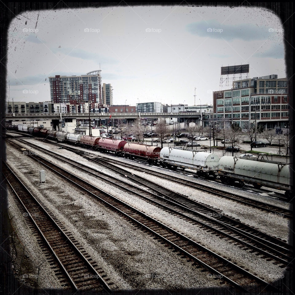 train skyline tracks nashville by jasonoleham