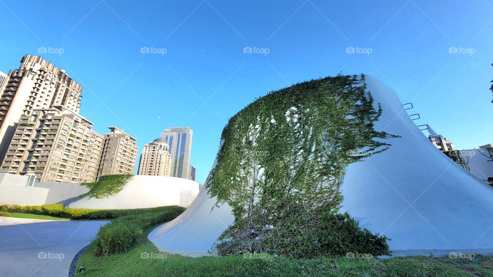 National Taichung Theater roof garden , plants clinging to building. sky garden