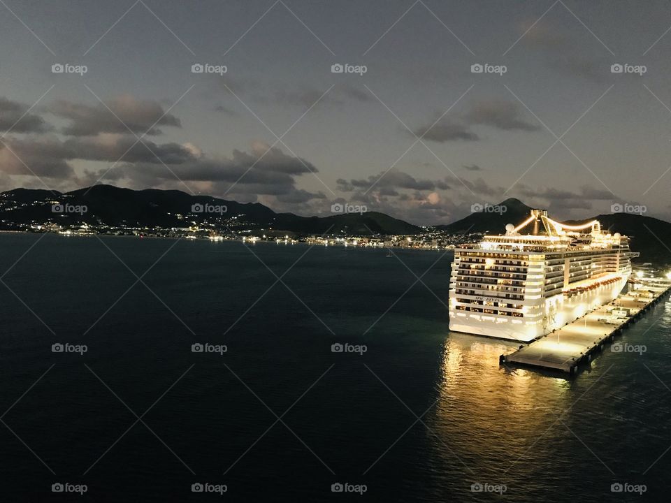 Gorgeous photos taken while on board cruise ship Royal Caribbean’s Oasis of the Seas! 