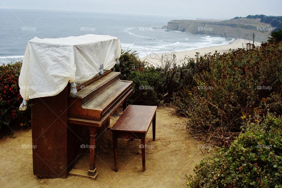 beach piano