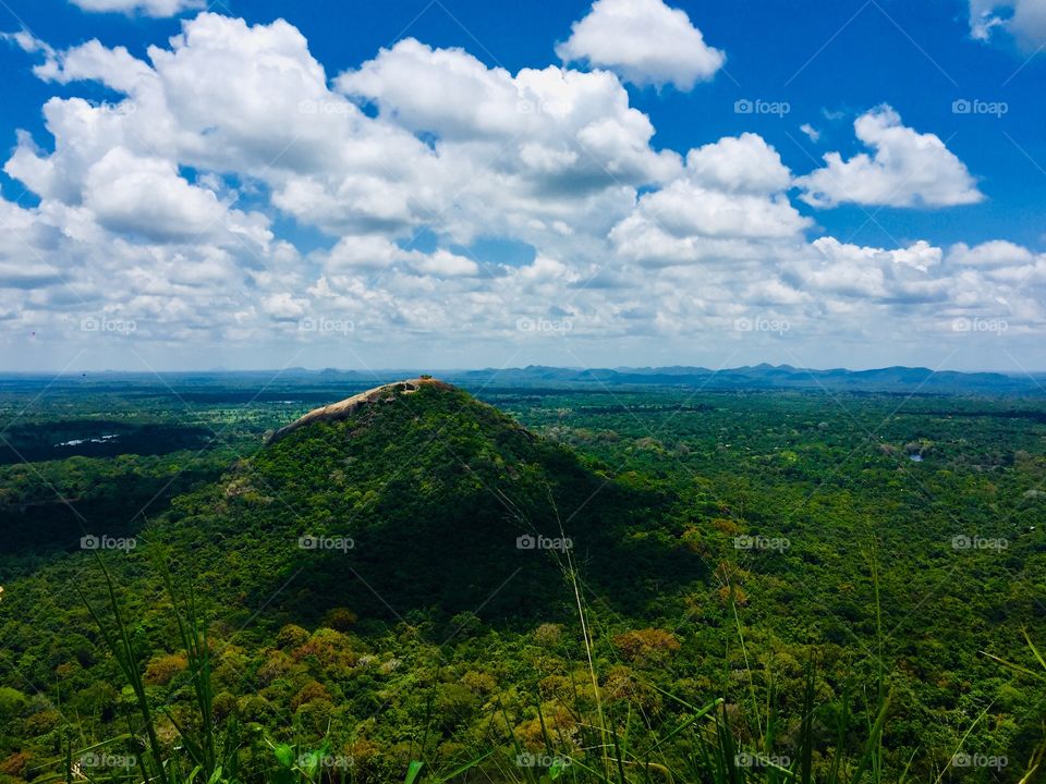 Beautiful place in srilanka @ Pidurangala rock