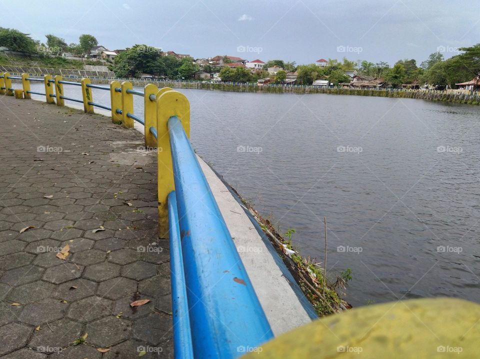 Reservoir boundary fence