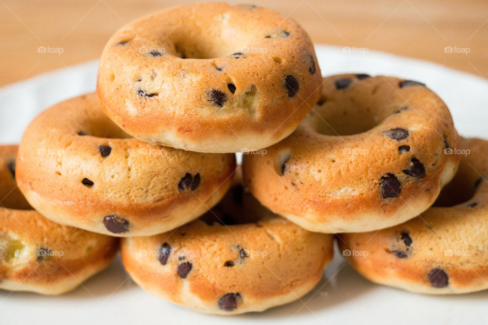 Chocolate chip banana donuts 