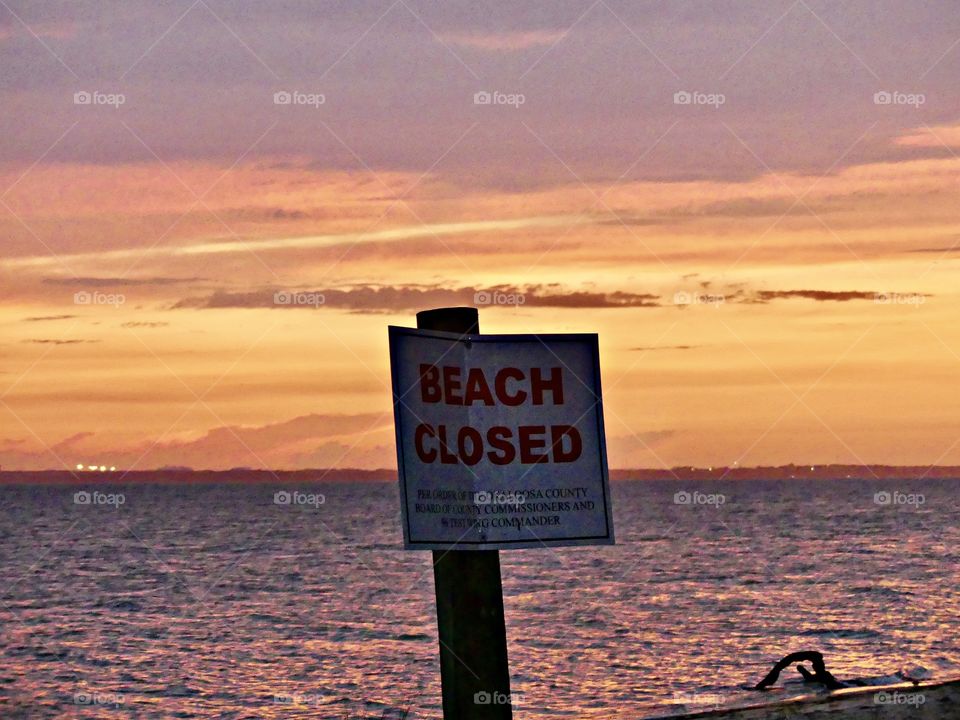 Due to the coronavirus the beach is closed, but the colorful sunsets keep on setting