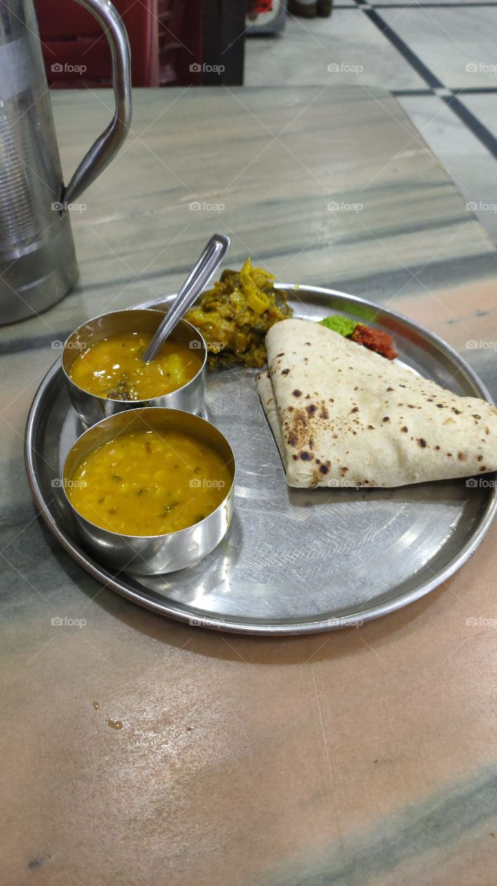 Roti Sabji | Food | Simple Indian Roti |