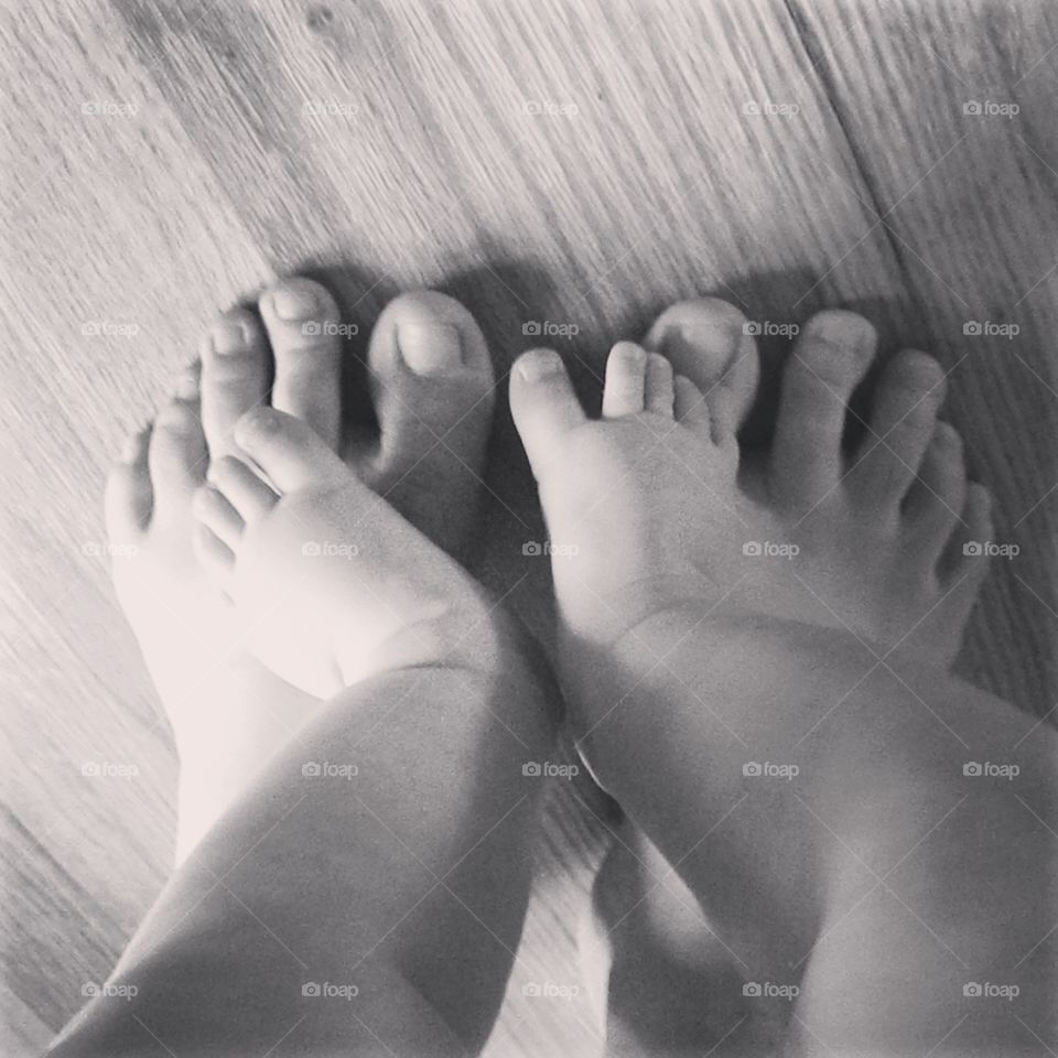 Momma and Baby feet