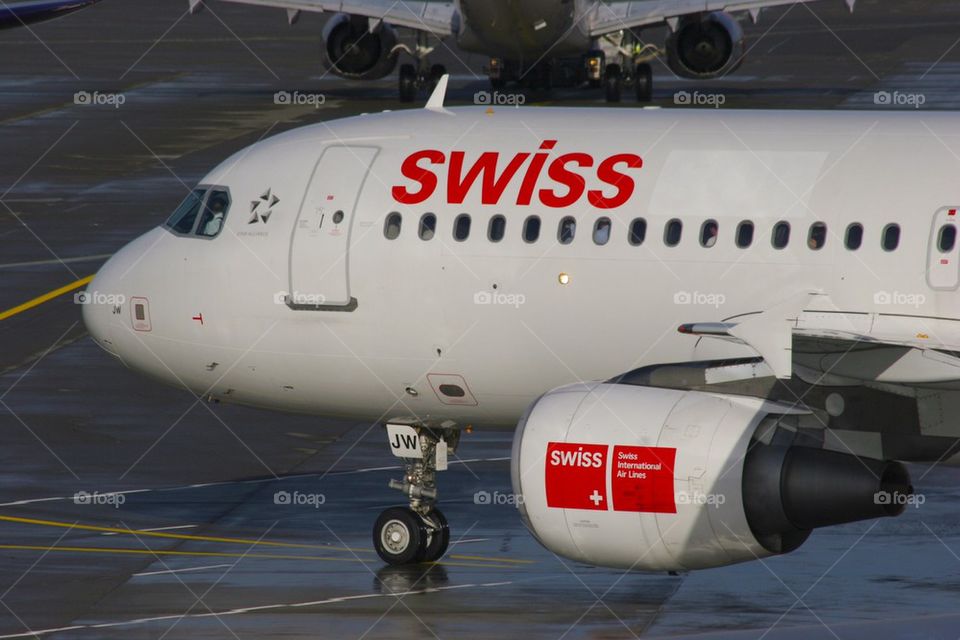 SWISS INTERNATIONAL AIRLINES AIRBUS A321 ZRH