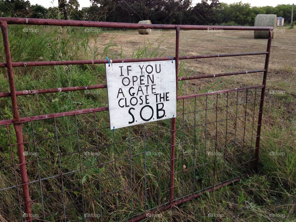 Hay patch humor. Hay patch gate sign