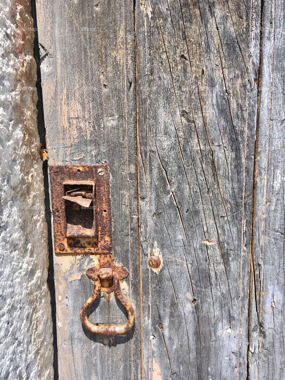Old door lock 