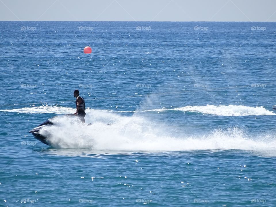 Jet ski