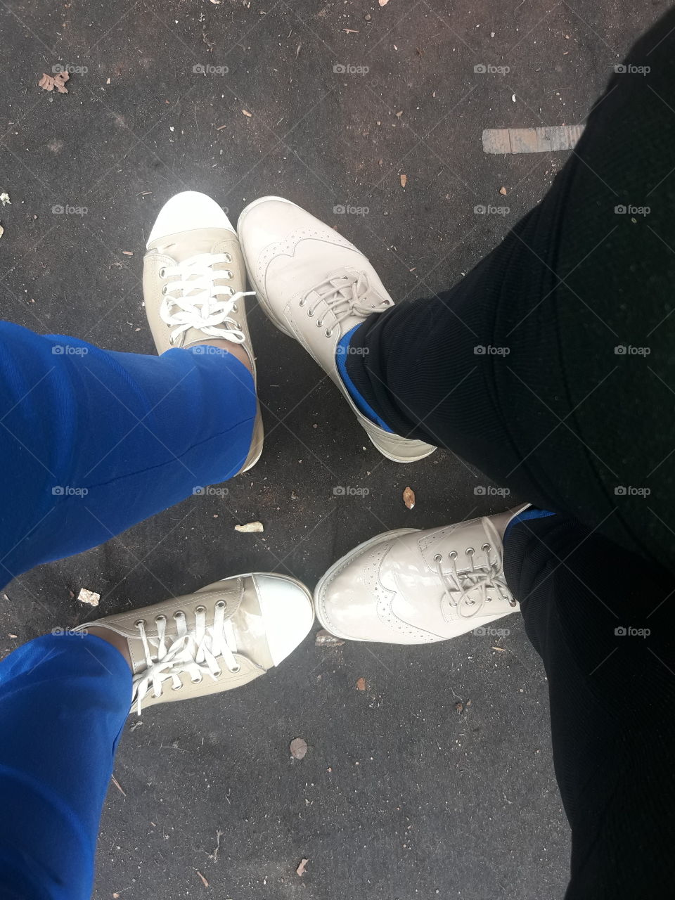 zuando com nossos sapatos