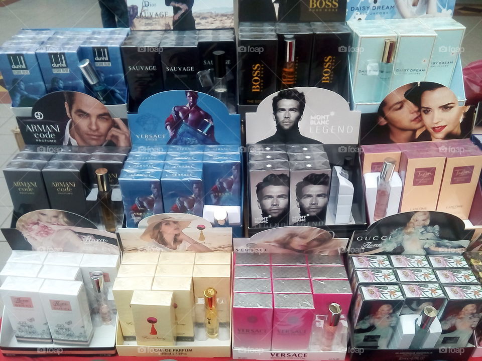 Gallery Perfumes