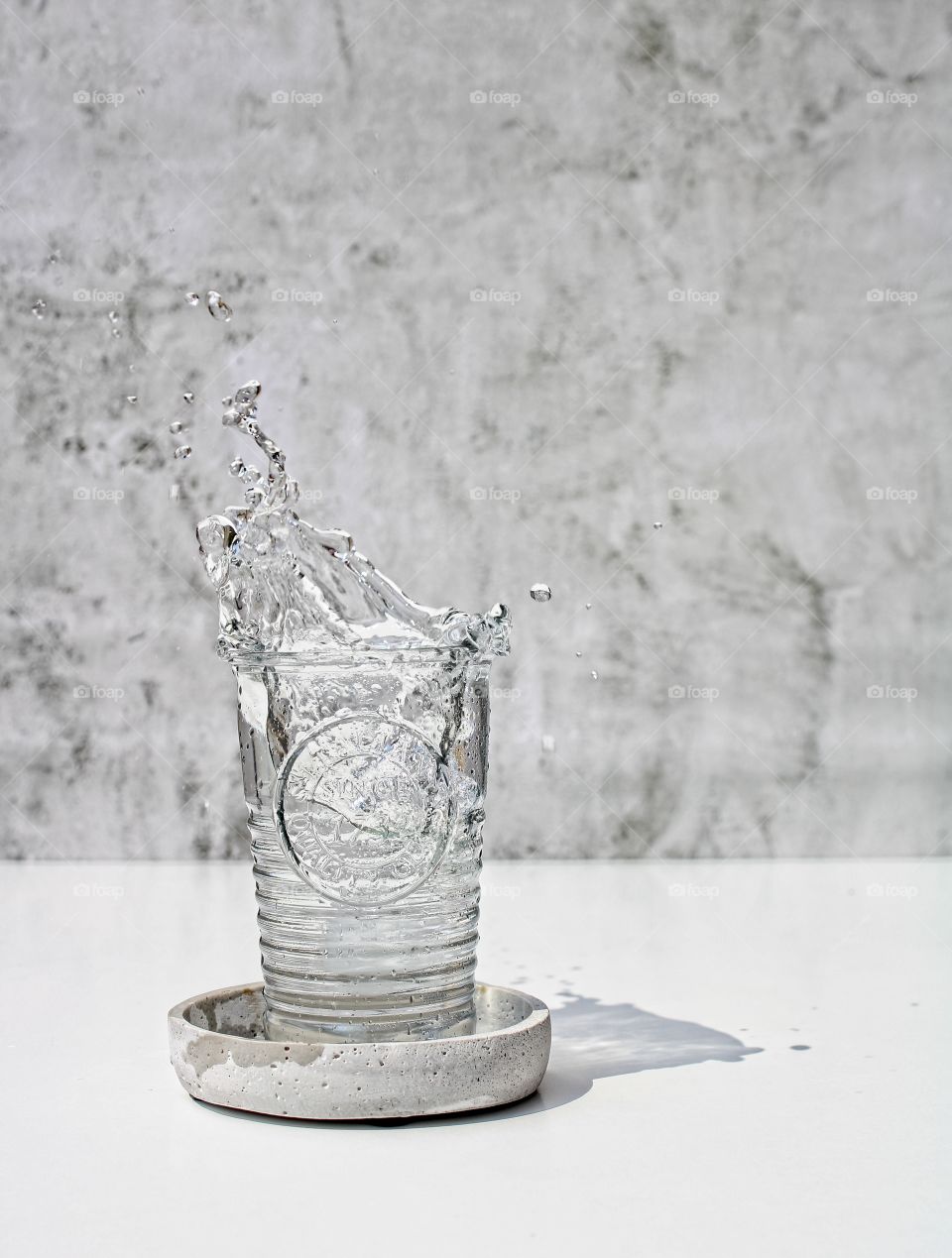 Splash water glass 