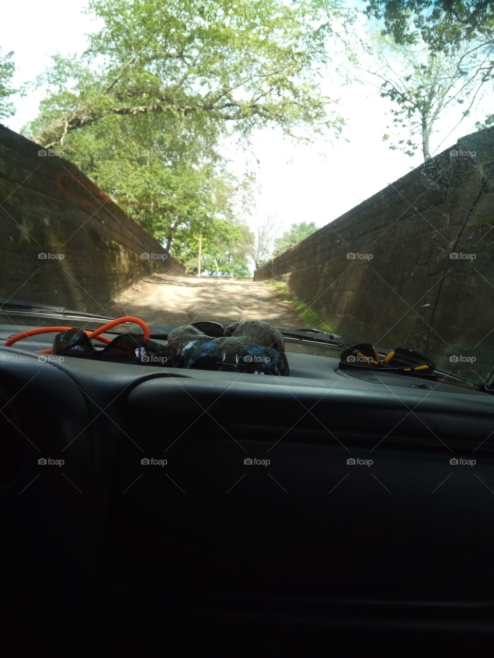 looking for yard sales takes you to interesting places, an old one lane bridge going somewhere.