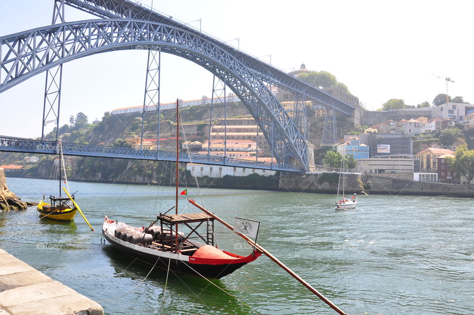 Dom Luís I Bridge, Porto, Portugal
