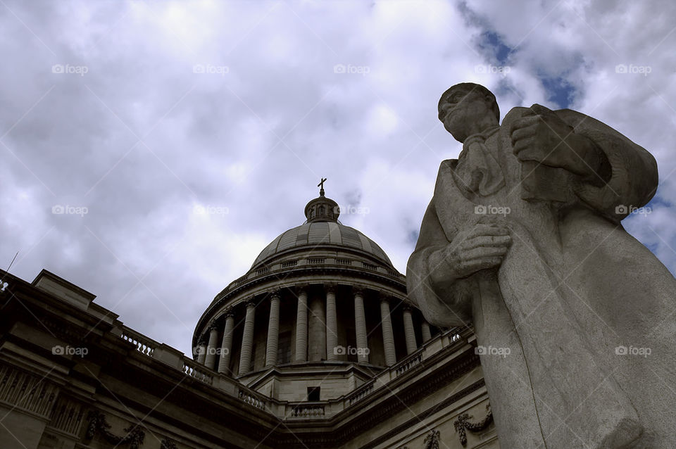 Pantheon, Statue of Jean-Jacques Rousseau