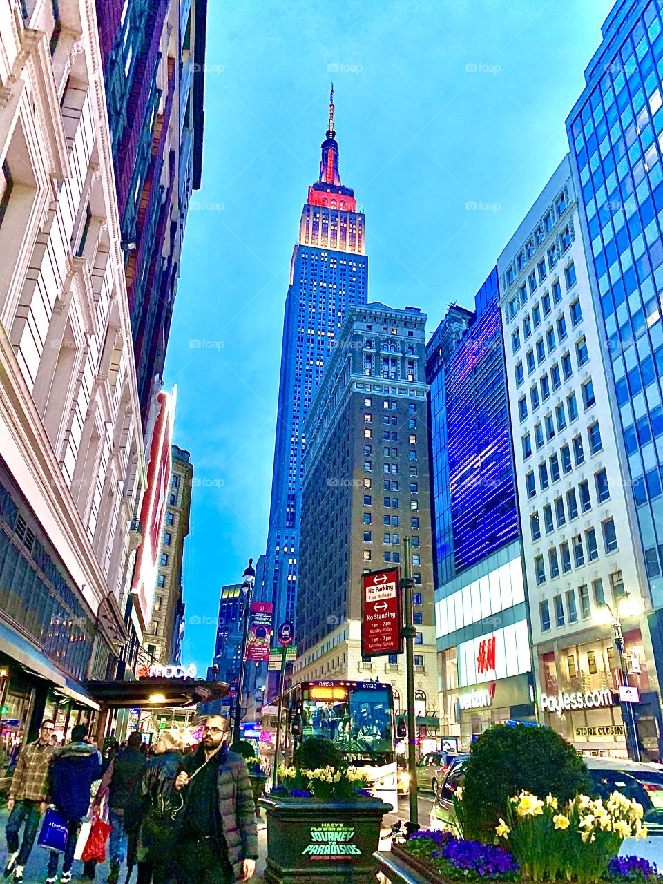 Empire State Building, NYC. Color-full. 