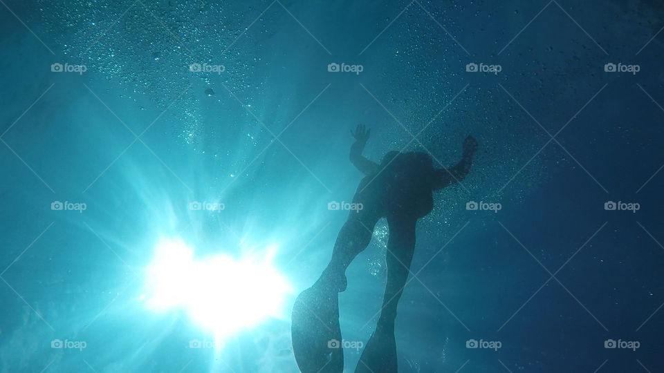 Dive under the light