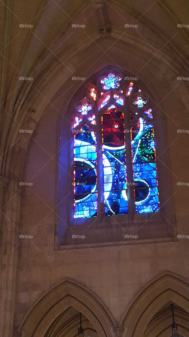 National Cathedral, Washington D.C., Space Window