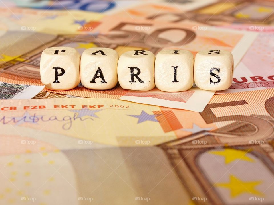 Paris money