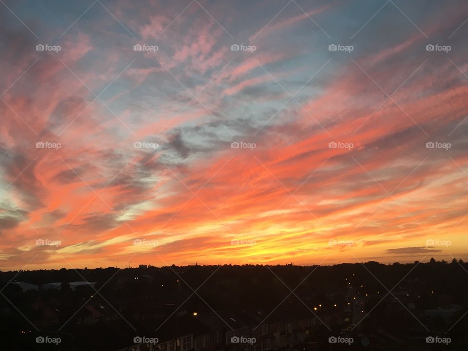 The sky is on fire. Beautiful. Stunning vibrant colour lighting up Barnet 🌅