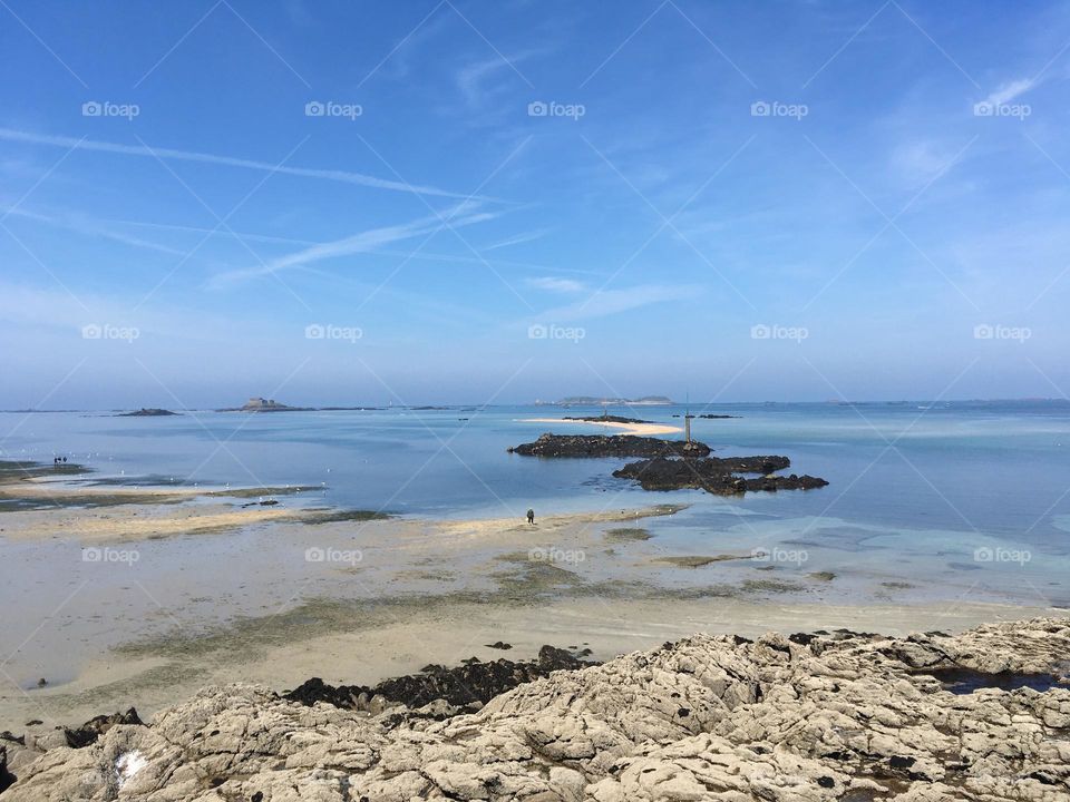 Islands at low tide