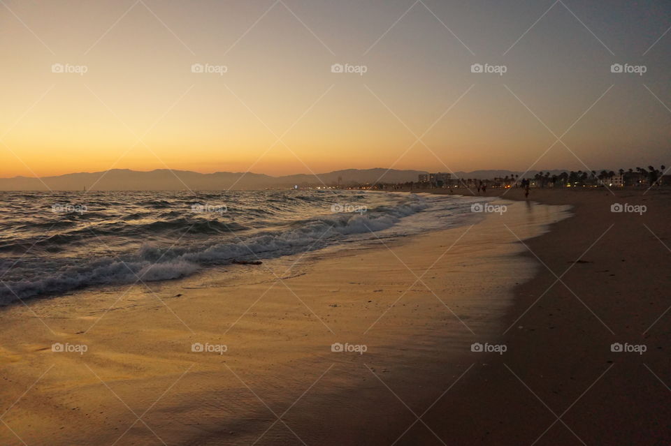 venice beach sunset