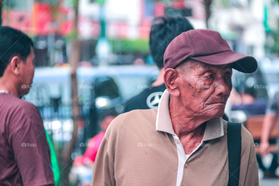 old man in the street