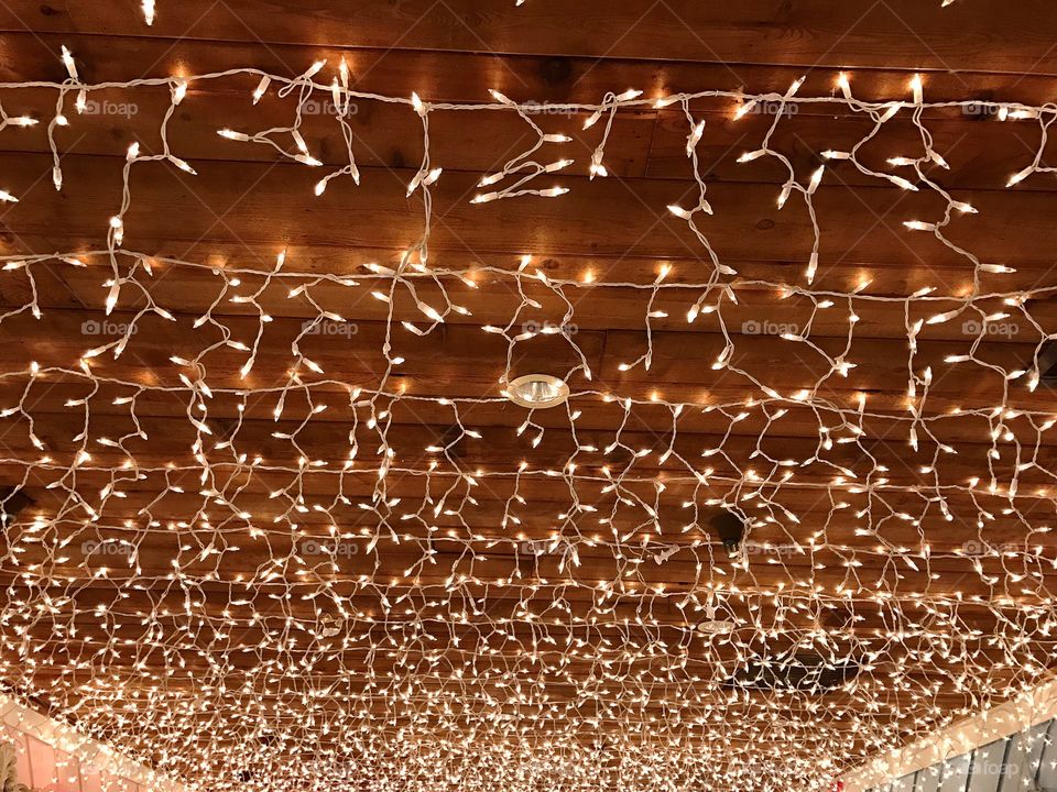 Lines of lights-symmetry 