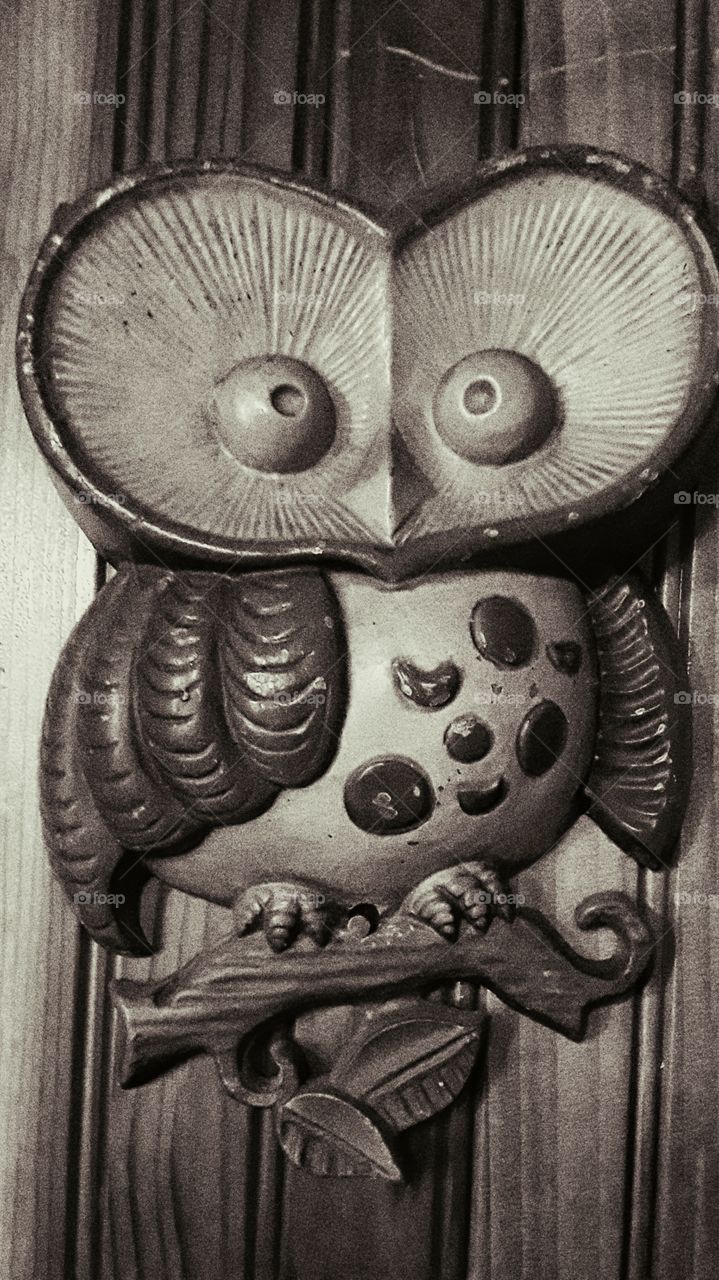 vintage ceramic owl wall hanging