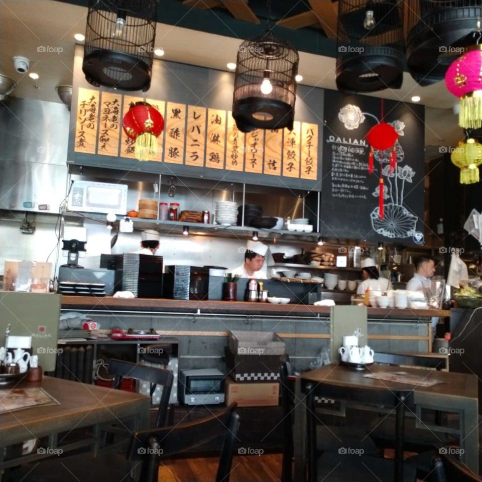 Japanese modern and tradicional restaurant.