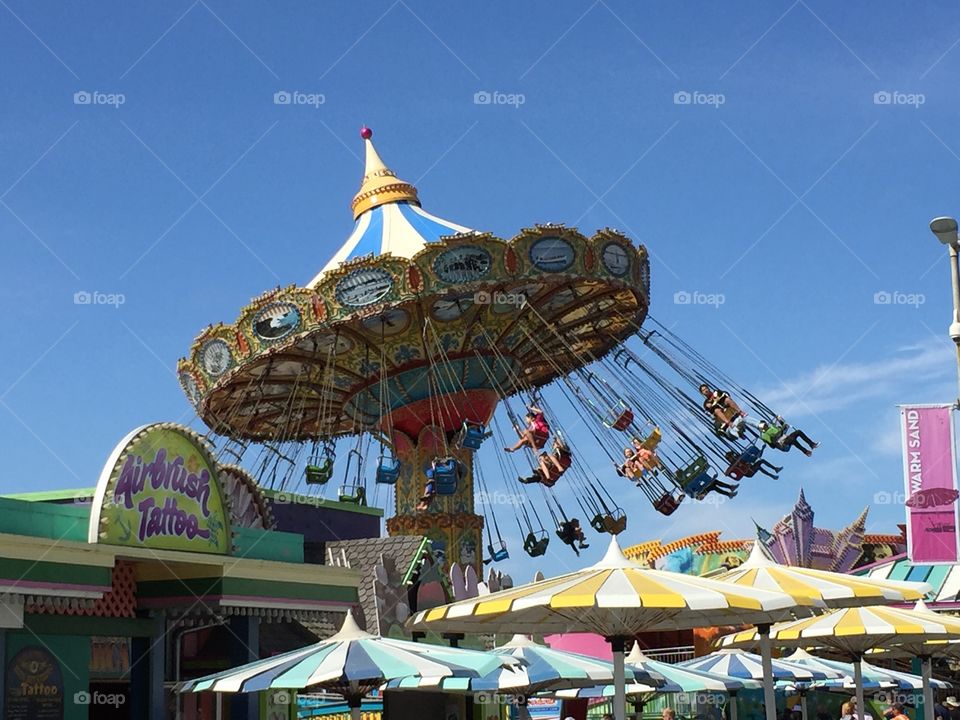 rotating carousel
