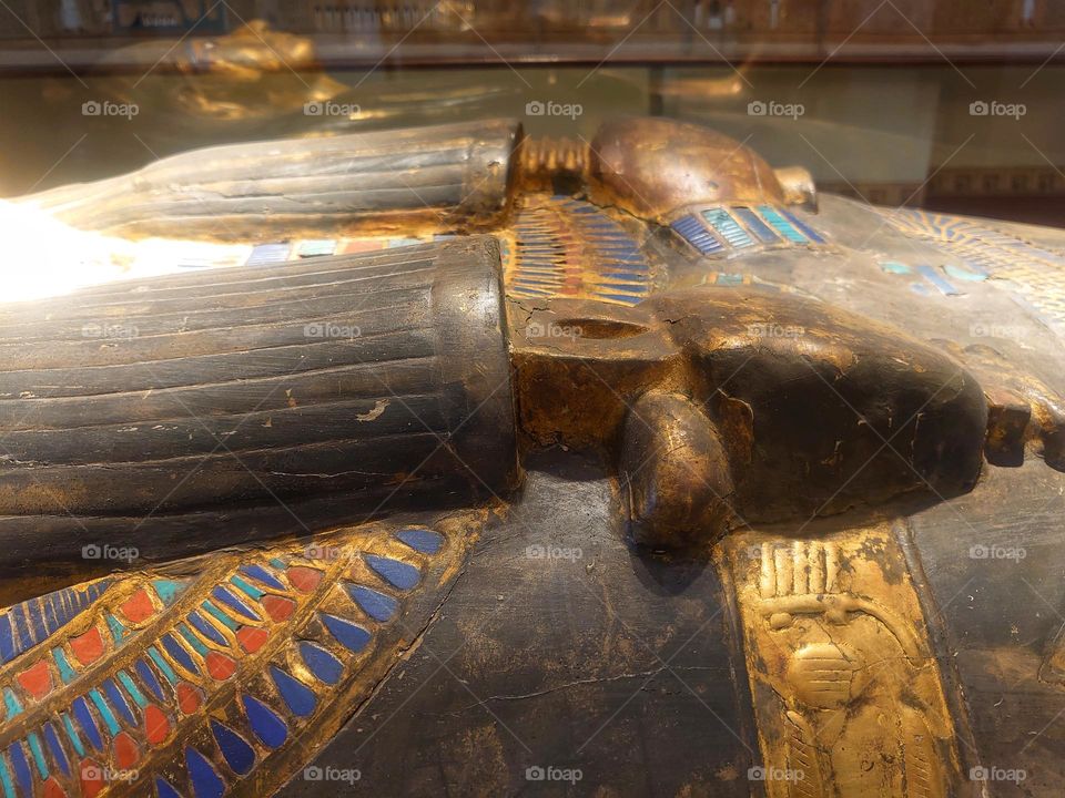 Before the discovery of Tutankhamen's opulent treasures, the tomb of Yuya and Tuyu was one of the most important burials to be found in the Valley of the Kings. Discovered on February 5'th, 1905,