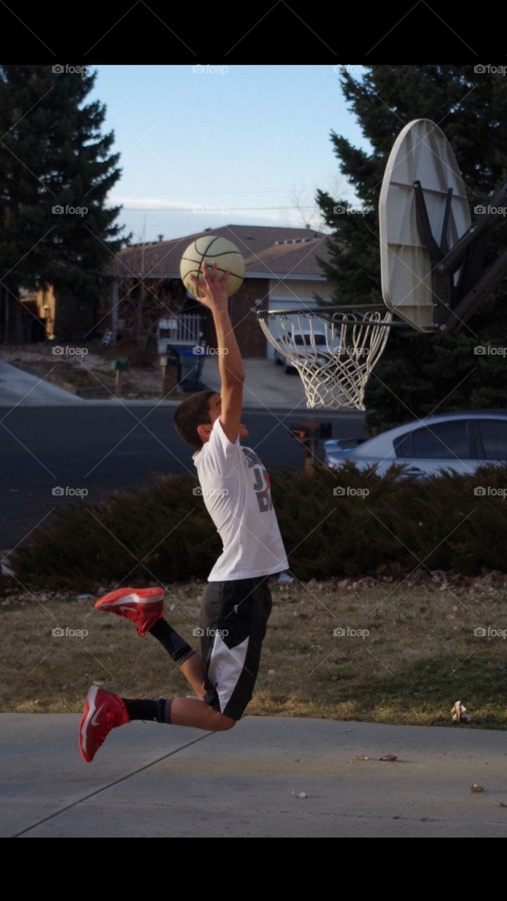 Basketball dunk