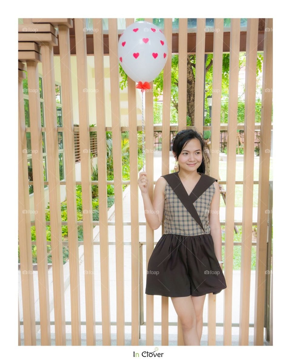cute girl with ballon