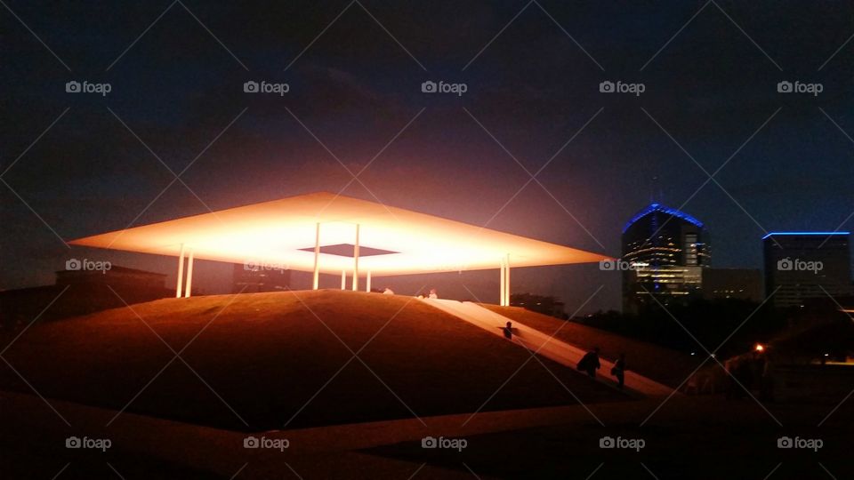 Light Structure at Night II