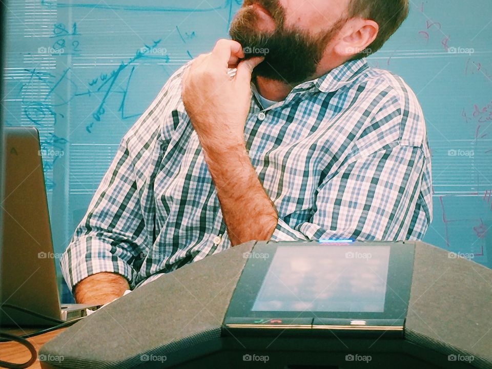 Beard man in office 