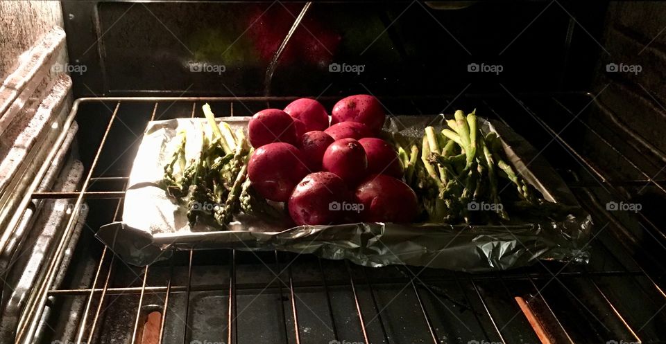 Baked Asparagus & Russet Potatoes 